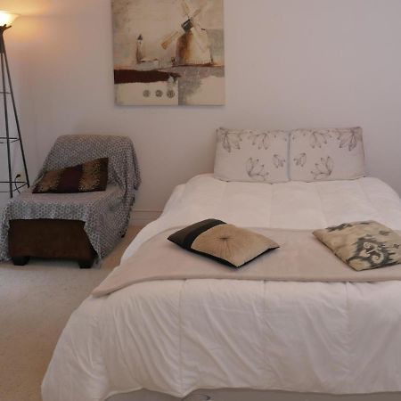 Beautiful waterfront home Gatineau Extérieur photo